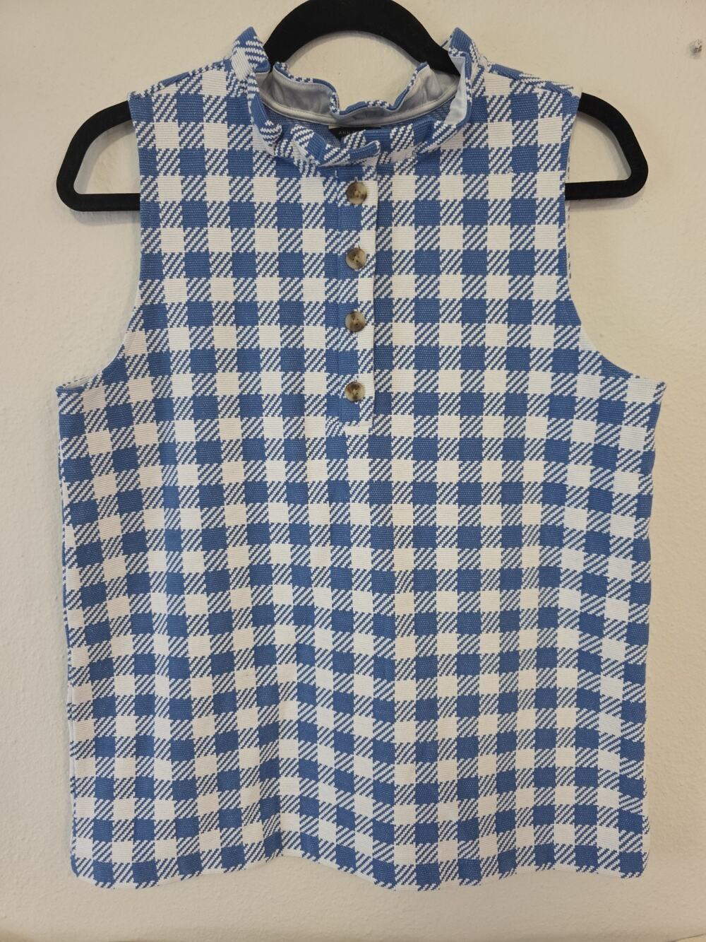 Ann Taylor Ghingham Plaid Ruffle Neck Button Shell Top White Blue Sleeveless Med